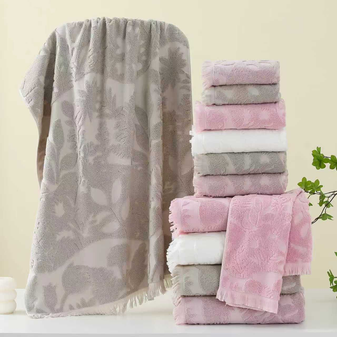 Pure cotton household towels, bath towels, soft and thickened absorbent face towels, unisplendable, enlarged and thickened, non-shedding towel