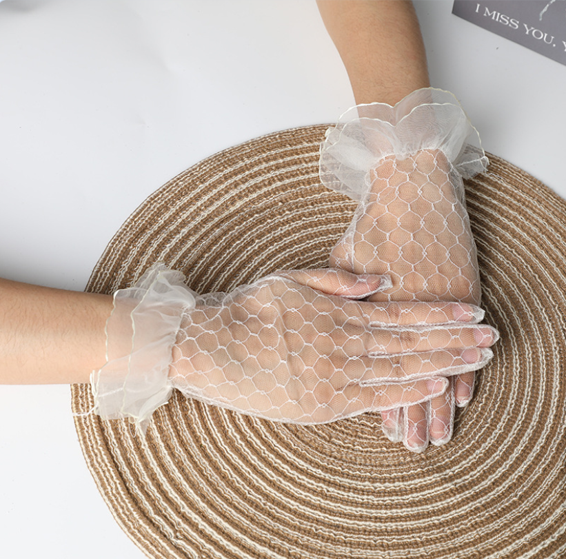 Bridal short tulle gloves, thin plain mesh wedding dress, snow tulle edge hidden and transparent short dress, white mesh tulle gloves factory goods Specification image