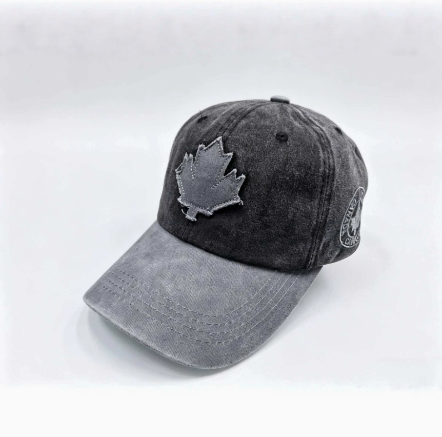 Washable, aged, color-blocking, soft-top baseball caps for men and women, spring, autumn and summer, outdoor casual, patchwork, frilled maple leaf baseball caps Specification image