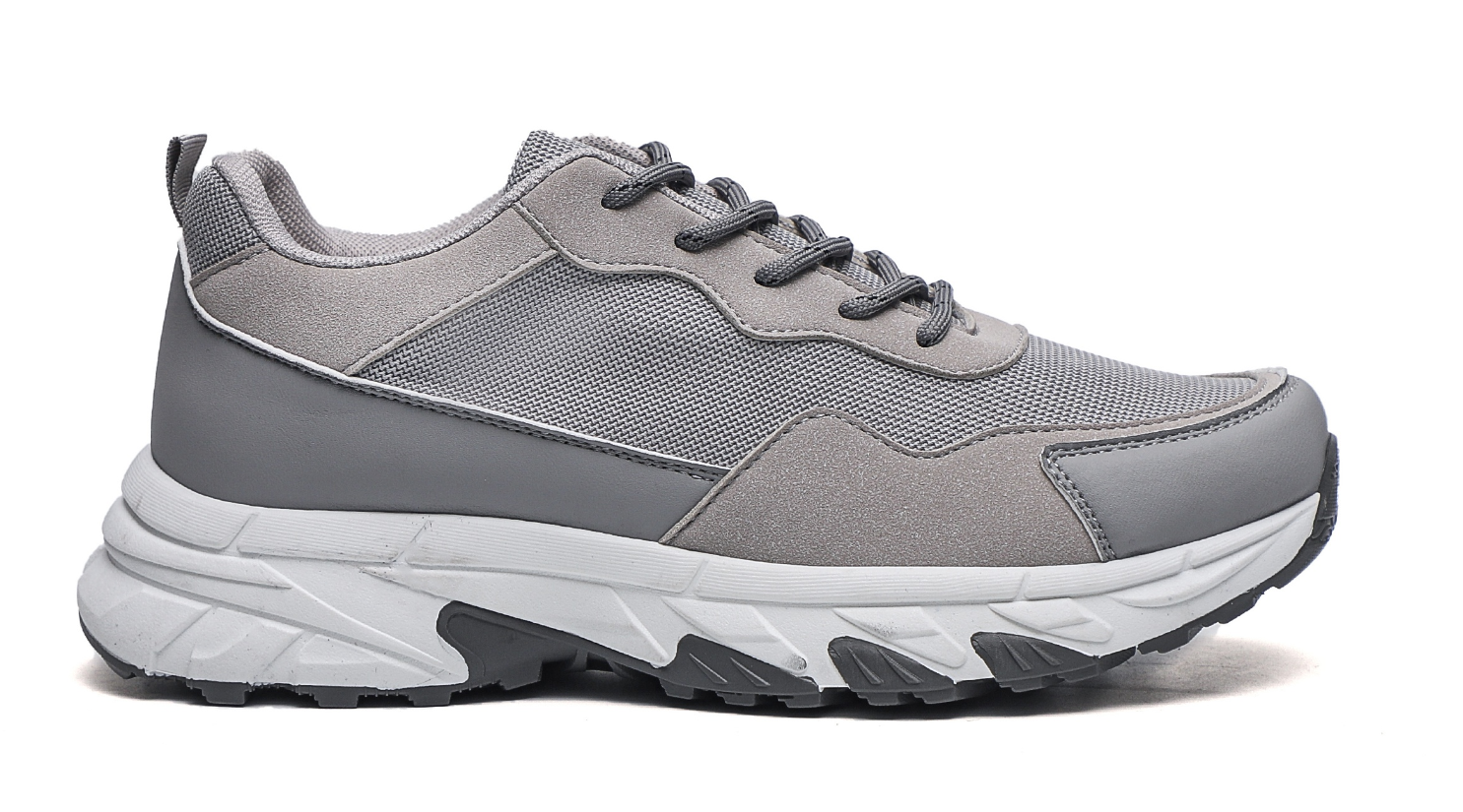 Men's casual sports shoes, slippers, breathable and lightweight shoes full figure
