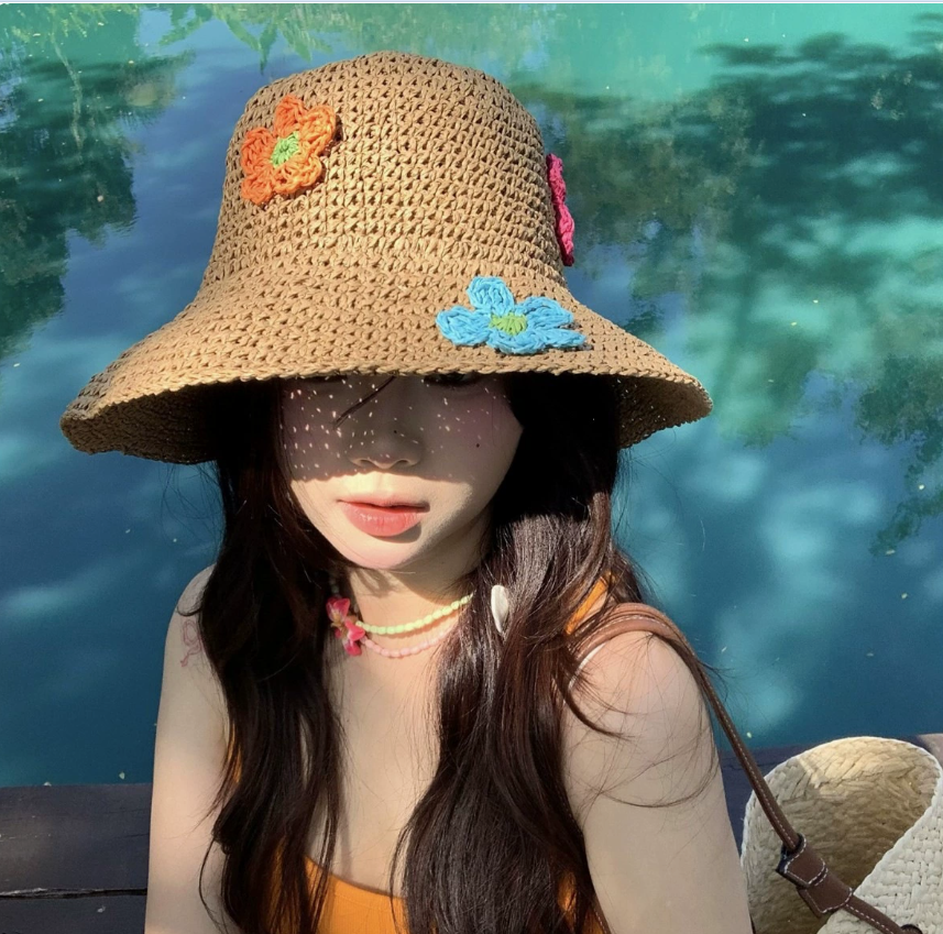 夏季新款花朵镂空编织草帽度假风海边遮阳防晒沙滩帽