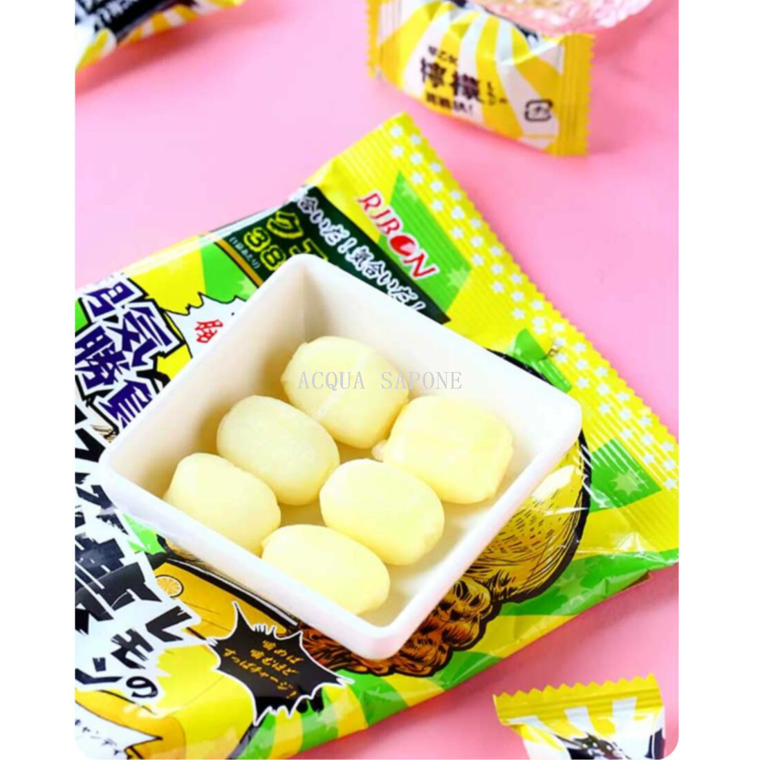 Free shipping! Japanese imported Riben filled gummy candy Lemon Flavor 53.3g lemon flavored filled super sour sour candy Application Scenario