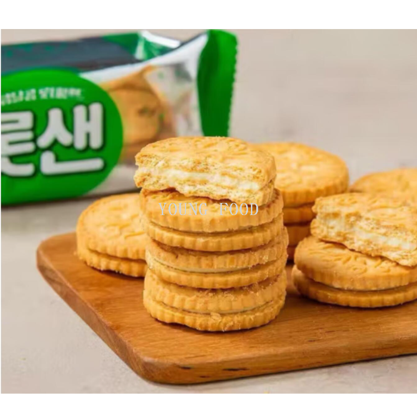 Free shipping! Korean imported snack foods, cookies, pastries, and snacks, Lotte pineapple sandwich cookies 105g details Picture