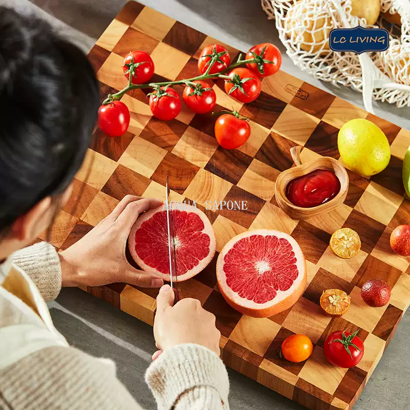 Free shipping! lcliving Thai imported acacia wood unpainted, wax-free, thickened checkerboard cutting board, small size Specification image