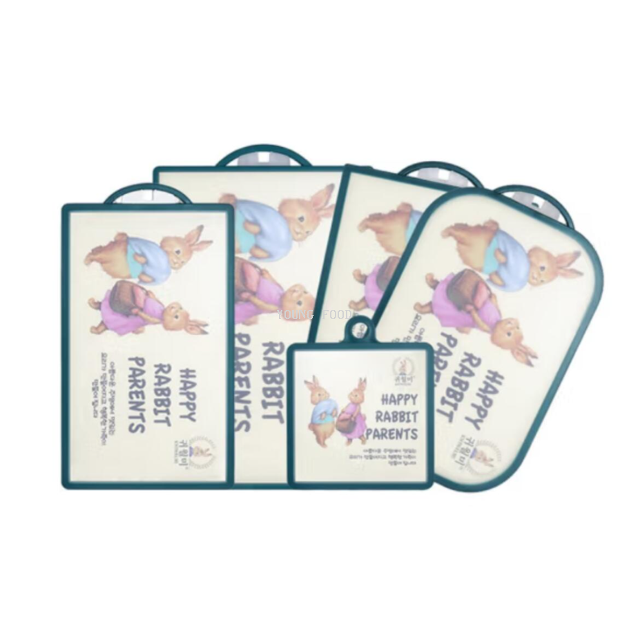 Free shipping! One piece of Korean imported kitchenware Peter Rabbit cutting board, double-sided usable for separating raw and cooked food, resistant to bacteria and mold Application Scenario