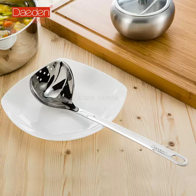 Free shipping! The Dade 18/10 food-grade stainless steel standing strainer is a household hot pot strainer for scooping and filtering dumplings Application Scenario
