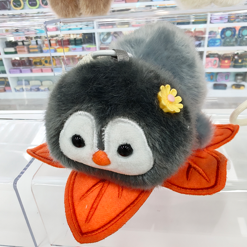 Penguin Lying position Creative 4-inch plush pendant, claw machine doll, key pendant, car schoolbag hanging decoration, gift, cartoon transformation keychain, dress-up doll pendant, plush toy, cute wholesale