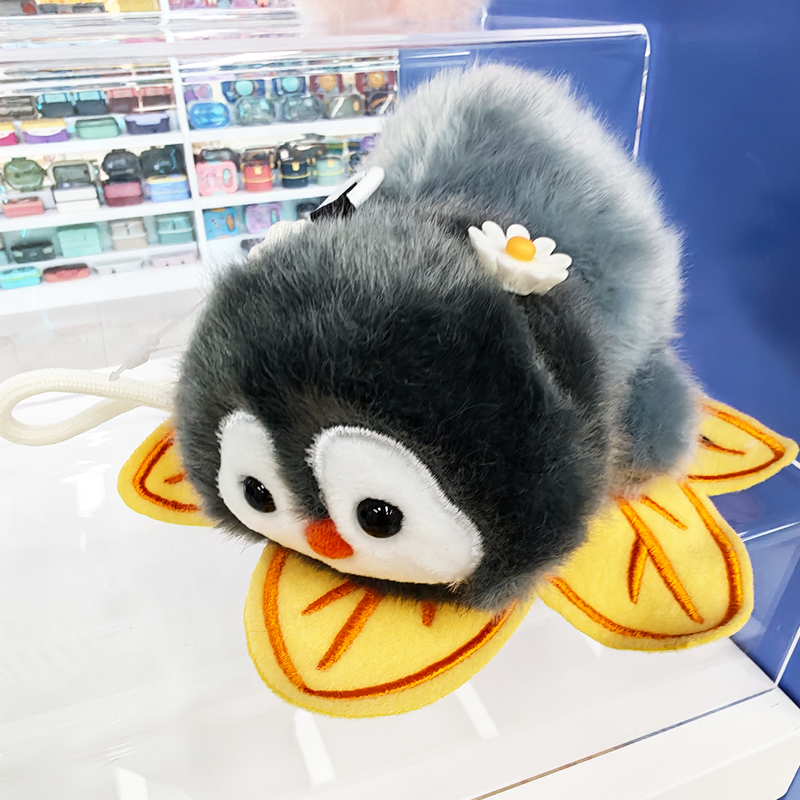 Penguin Lying position Creative 4-inch plush pendant, claw machine doll, key pendant, car schoolbag hanging decoration, gift, cartoon transformation keychain, dress-up doll pendant, plush toy, cute wholesale Specification image