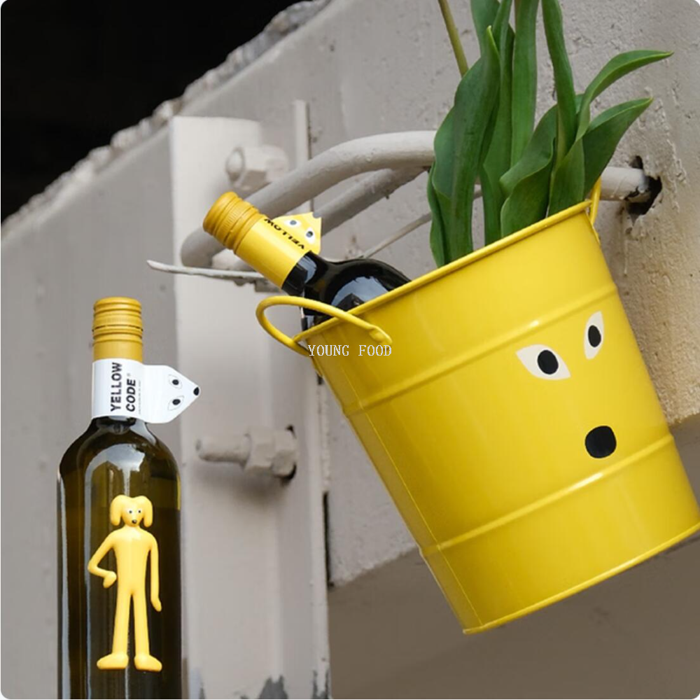 ¡Paquete de correo! Moda marca de moda chile botella original original importado ruibarbo perro vino cubo de hielo conjunto limitado caja de regalo Application Scenario