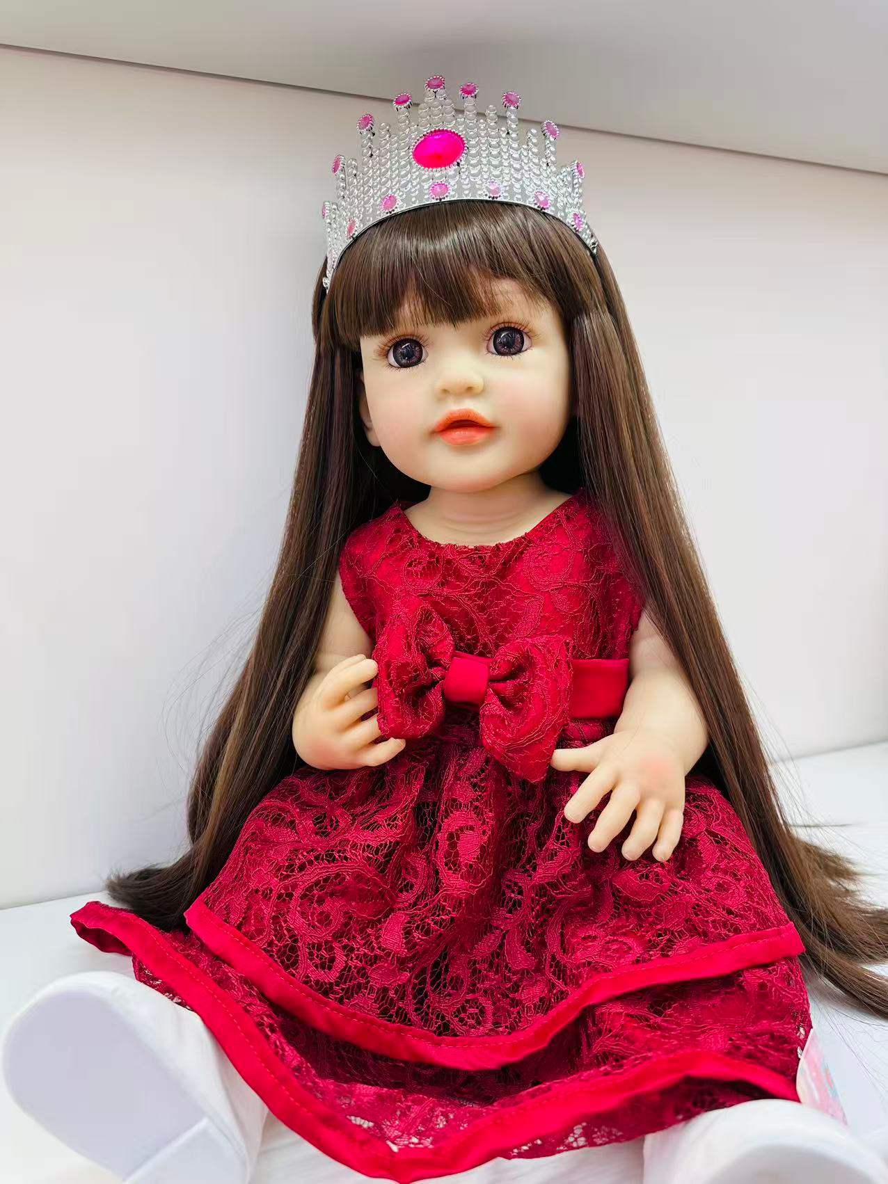 Silicone doll series: The two-in-one silicone doll can communicate, sense and mix multiple languages. The craftsmanship is detailed and realistic. It is a bestseller in foreign trade. 2 Application Scenario