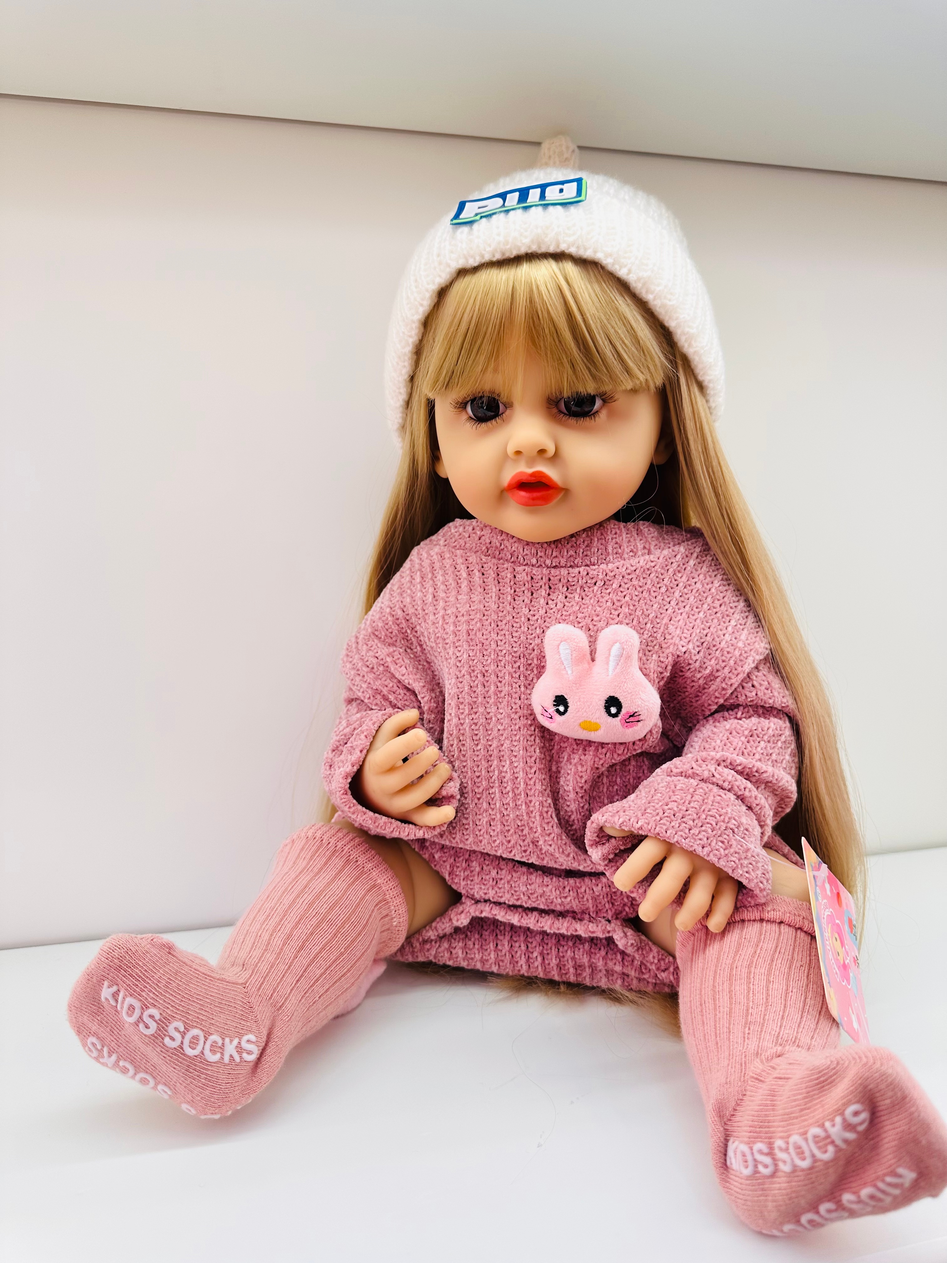 Silicone doll series: The two-in-one silicone doll can communicate, sense and mix multiple languages. The craftsmanship is detailed and realistic. It is a bestseller in foreign trade. 3