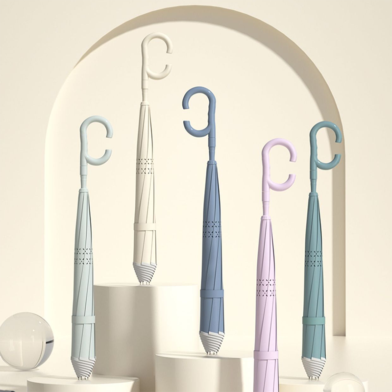 The new double-layer reverse long-handled umbrella from Hengdun features a C-shaped curved hook for hanging. It can be retracted in the reverse direction without dripping water. The thickened ribs are resistant to heavy rain. It is a large-sized macaron solid color double-person portable car umbrella that can be used in both sunny and rainy weather