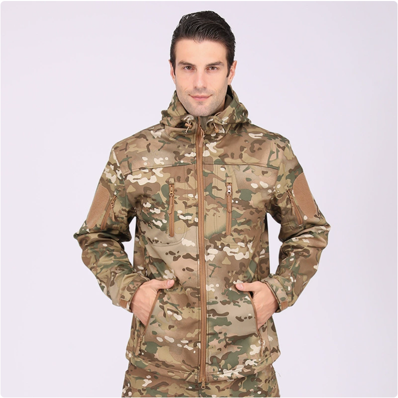 Soft-shell outdoor sports windbreakers, men's camouflage uniforms, cycling and mountaineering warm jackets, ski suits, single-sided fleece cotton jackets