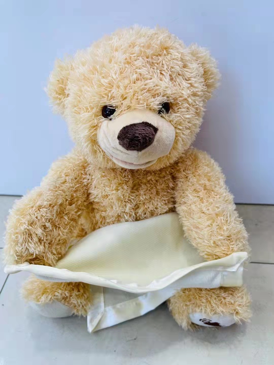 It's a great tool for playing with children and babies. It can play hide-and-seek with a teddy bear and music to soothe them details Picture