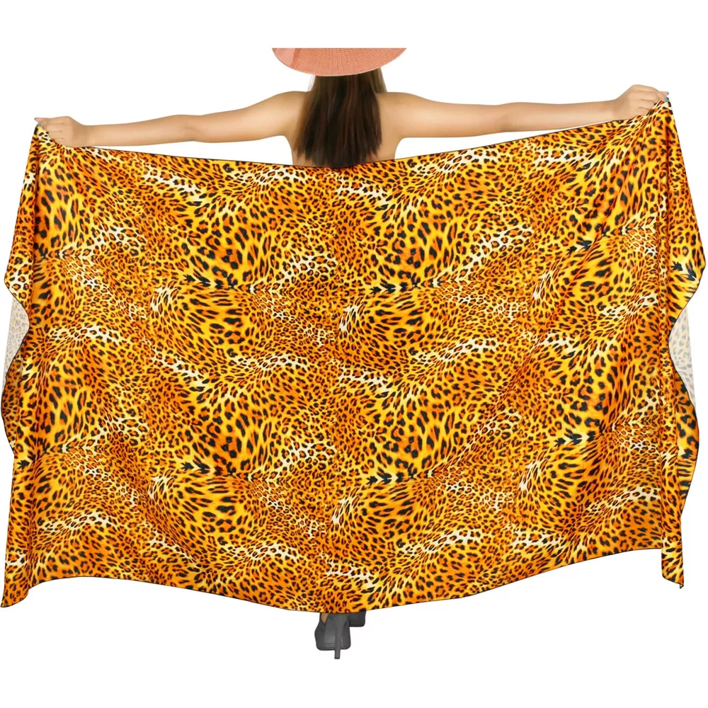 In South America, a piece of skirt made of cotton fabric canga towel Sarong Pareo skirt. Custom pattern Qni shawl style