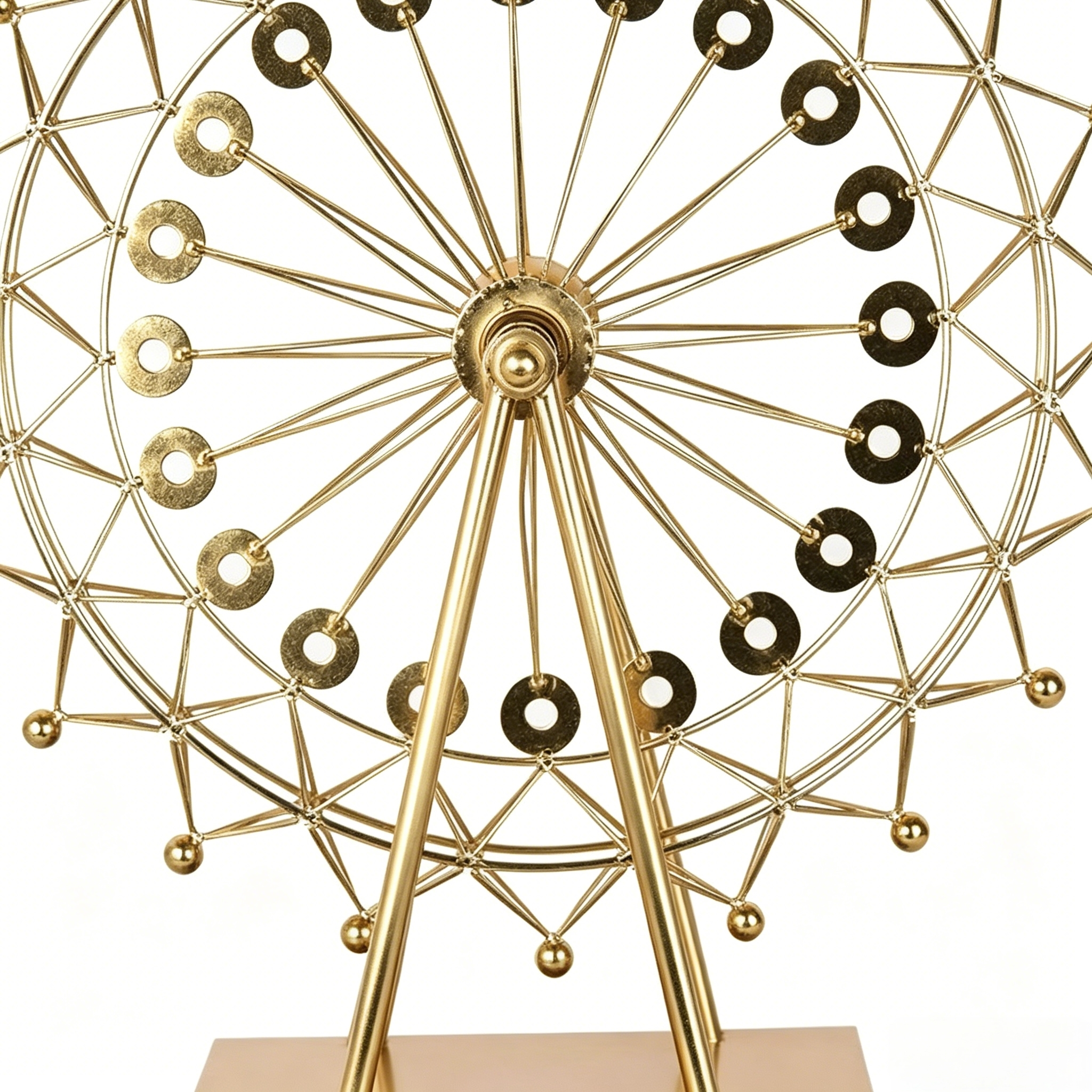 Light luxury golden Ferris wheel ornaments, living room TV cabinet, wine cabinet, entrance hall table decoration, model room soft Application Scenario
