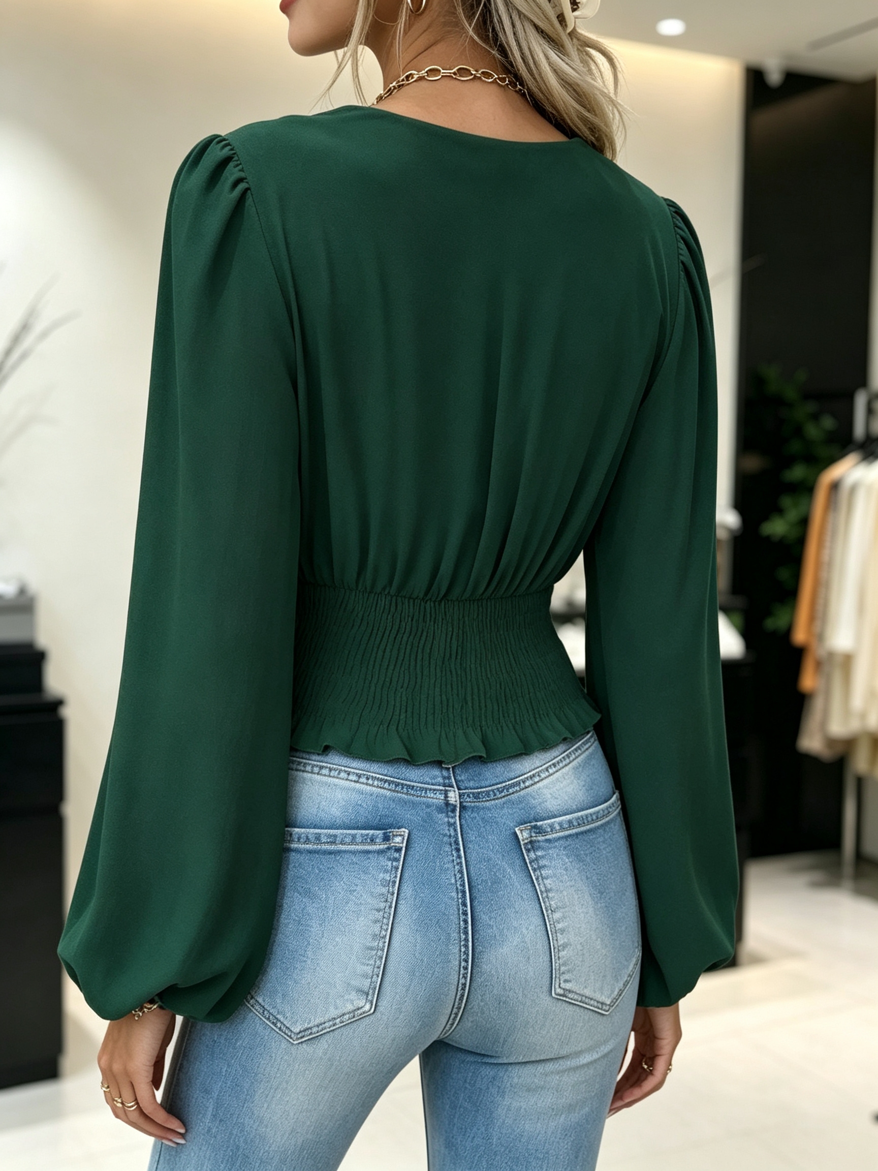 2026 Amazon Cross-border Spring and Autumn New Fashion waist-cinched V-neck, solid-color pleated T-shirt women's long-sleeved top Application Scenario
