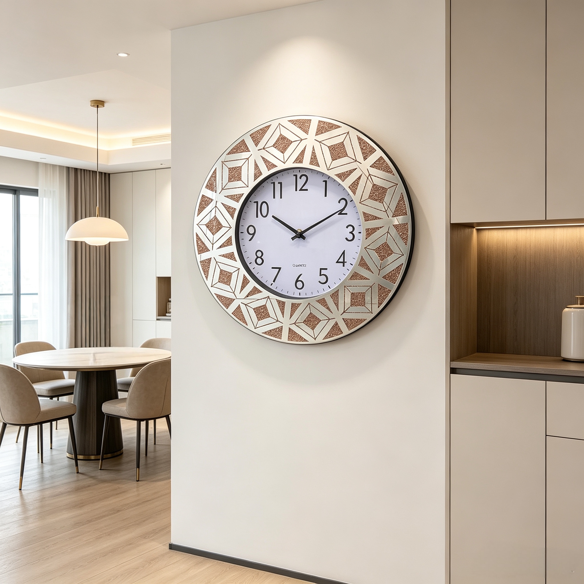Golden powder-printed glass wall clock, classic artistic craftsmanship, living room, study, entrance wall clock, round and simple decorative wall clock Item Picture