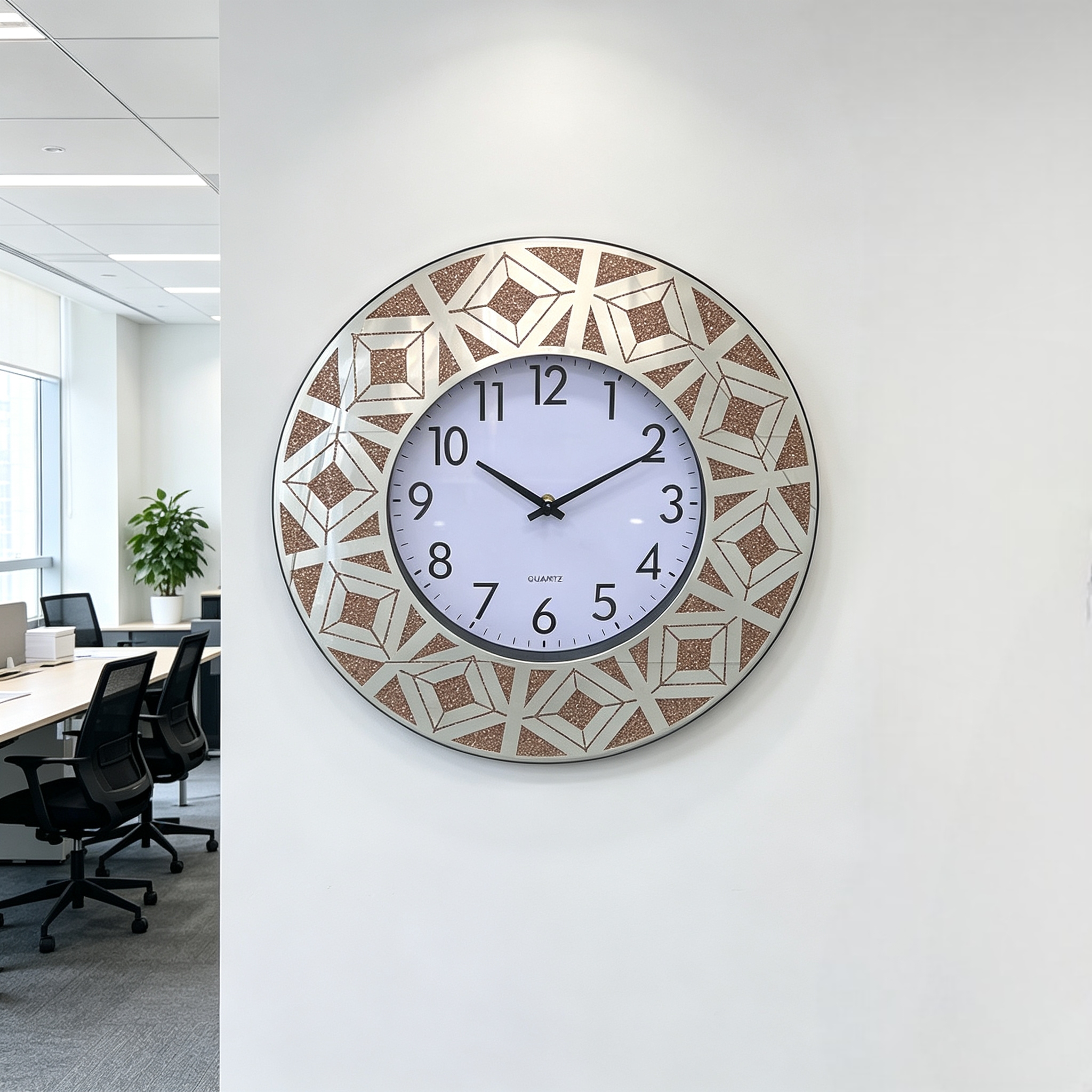 Golden powder-printed glass wall clock, classic artistic craftsmanship, living room, study, entrance wall clock, round and simple decorative wall clock
