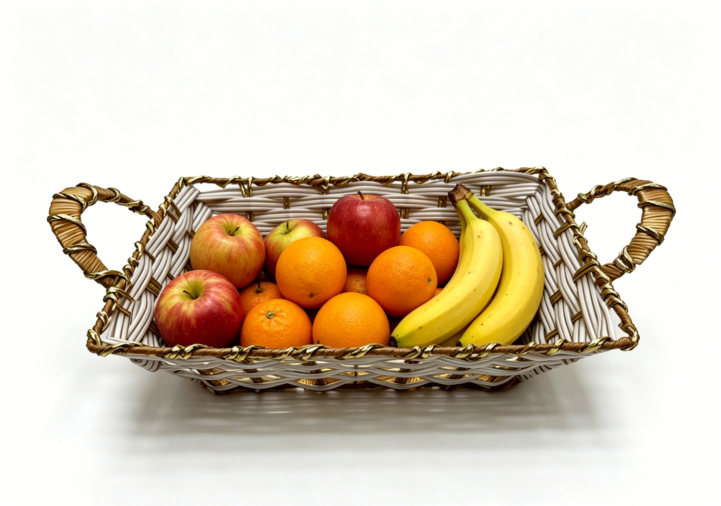 A golden square ear-pulling storage basin with white rubber, fruit and snack basket, bread basket, toy storage basket, supermarket gift packaging basket, souvenir packaging basket, kitchen sauce storage basket, vegetable storage basket, tissue storage basket, and cosmetics basket Application Scenario