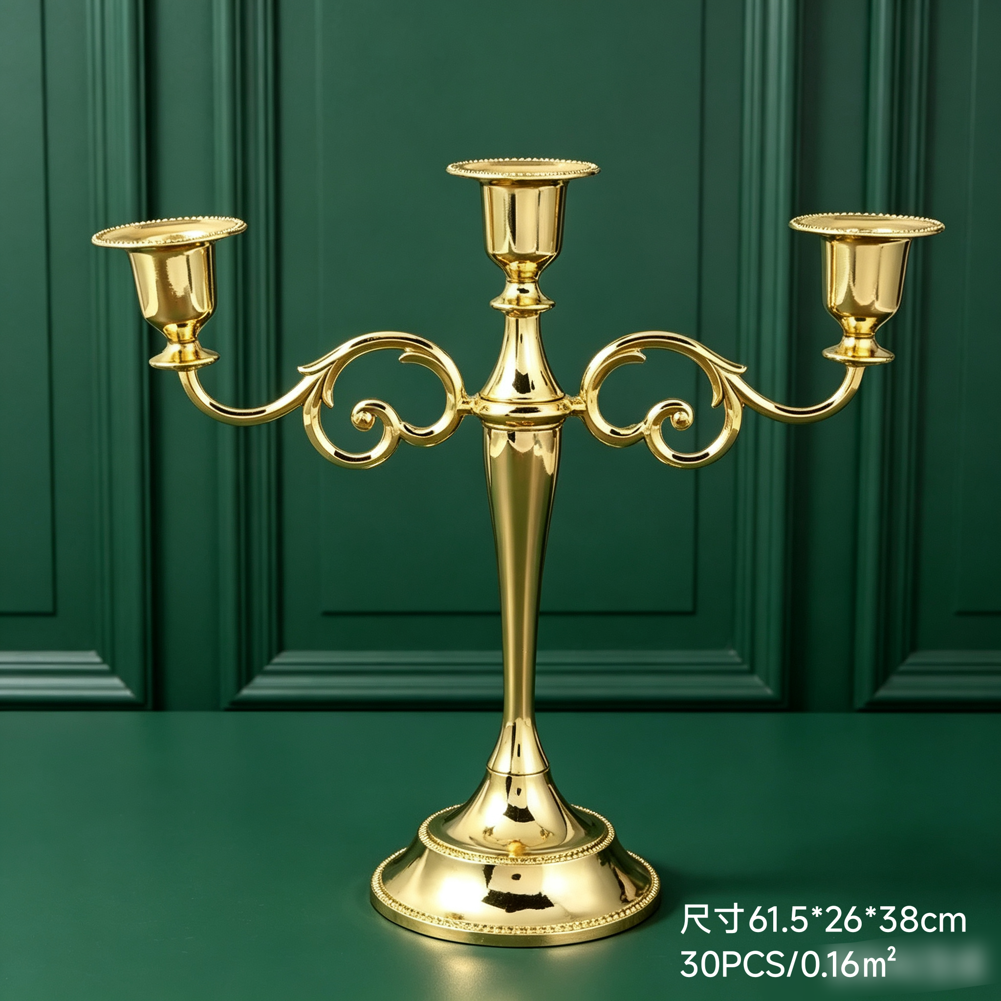 Candelabro de tres cabezas