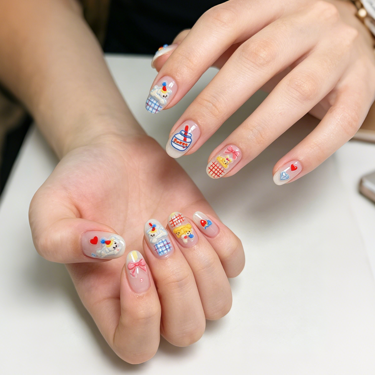 Cute bunny diary emboasis uñas pegatinas viene con base adhesivo uñas decorativas pegatinas DIY uñas accesorios Application Scenario