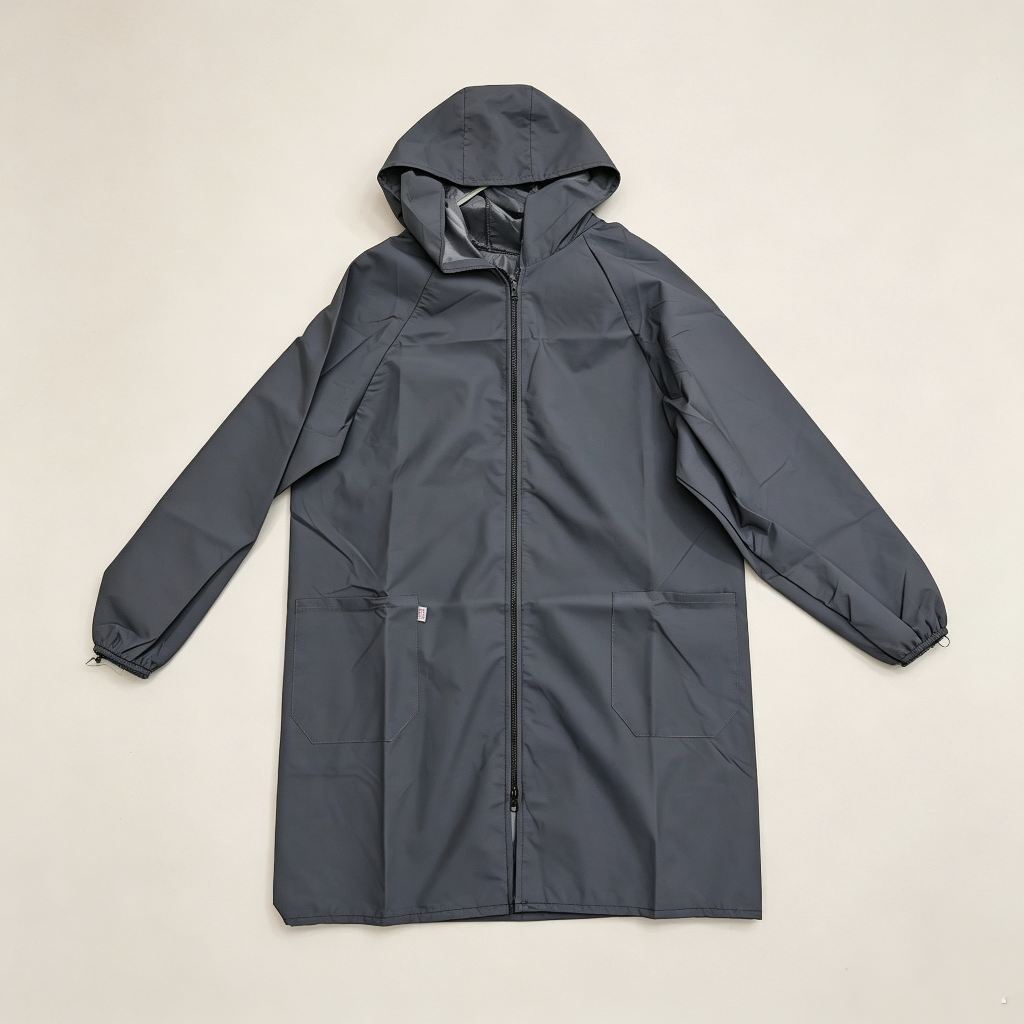 Adult dark grey hooded waterproof cover with zipper, household oil-proof work clothes, large pockets, wear-resistant and dust-proof, household work and labor protection jacket. Dark grey hooded waterproof cover, adult zipper household work clothes, wear-resistant and oil-proof labor protection