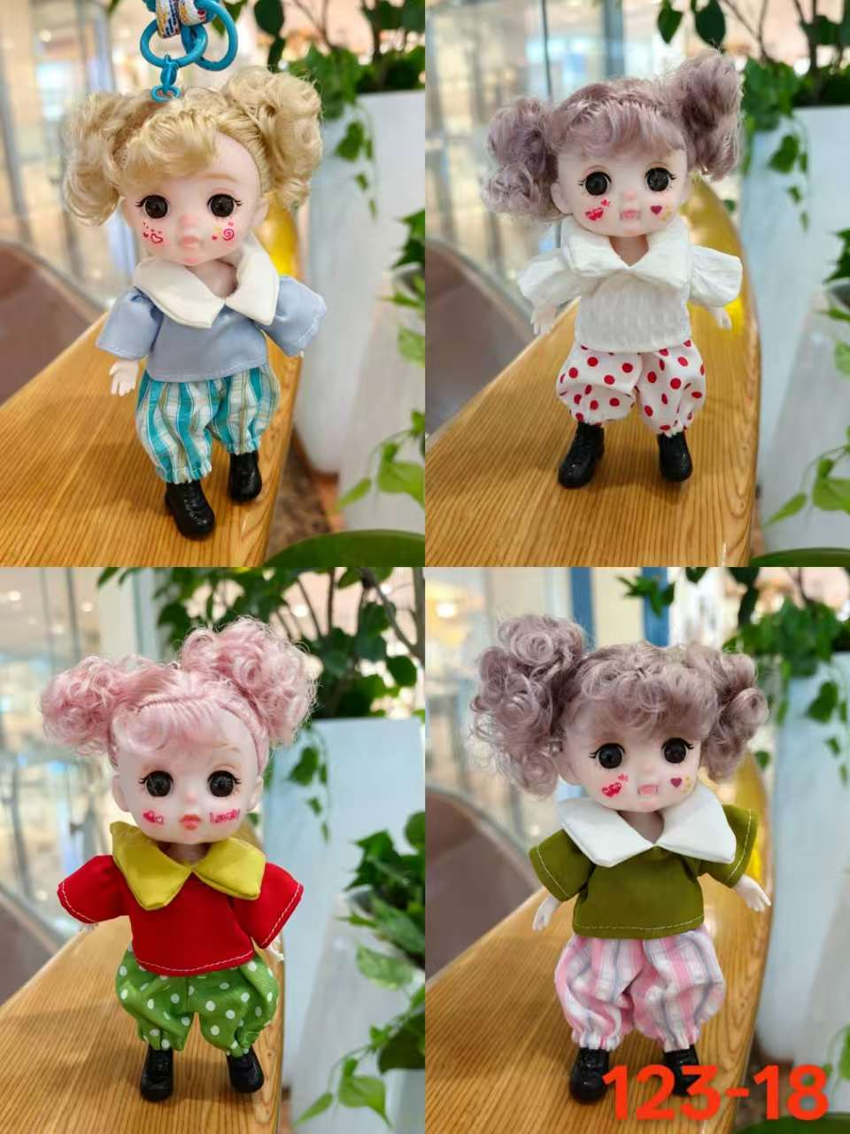 The long-legged doll keychain simulates moving joints and comes in a variety of styles. The clothes are exquisitely crafted Specification image