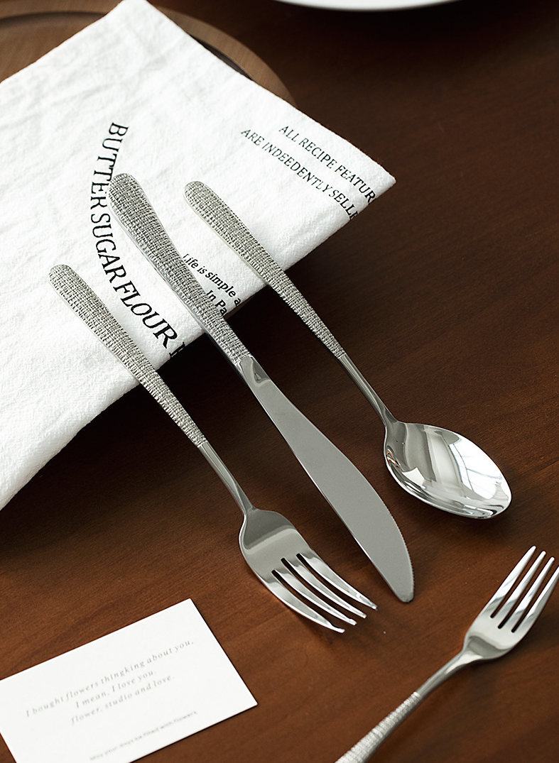 304 acero inoxidable cuchillo tenedor cuchara conjunto de alto aspecto horizontal retro western comida steak tenedor y cuchillo francés beber sopa cuchara con mango largo pic 1