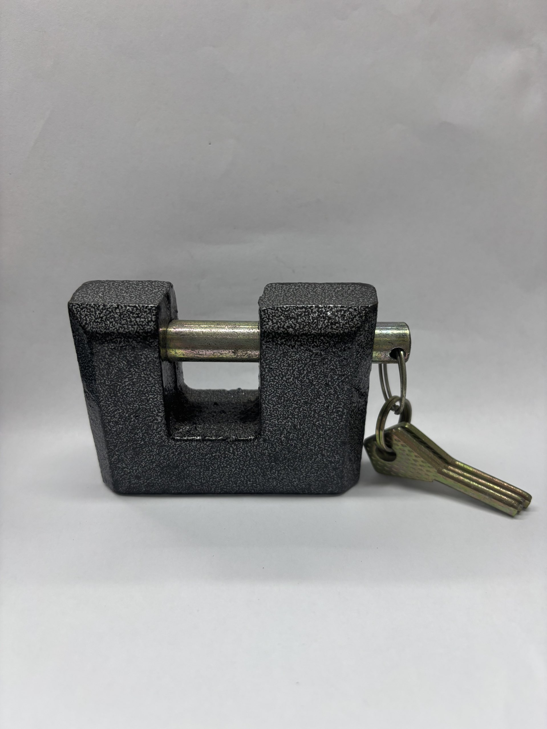 Pujiang Fangyuan Lock Industry offers Russian-style giant locks, door locks, giant locks and multi-layer locks