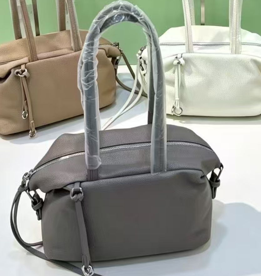 Fashionable crossbody bag for women, PU chanel-style bag for women, trendy, versatile, casual and lightweight