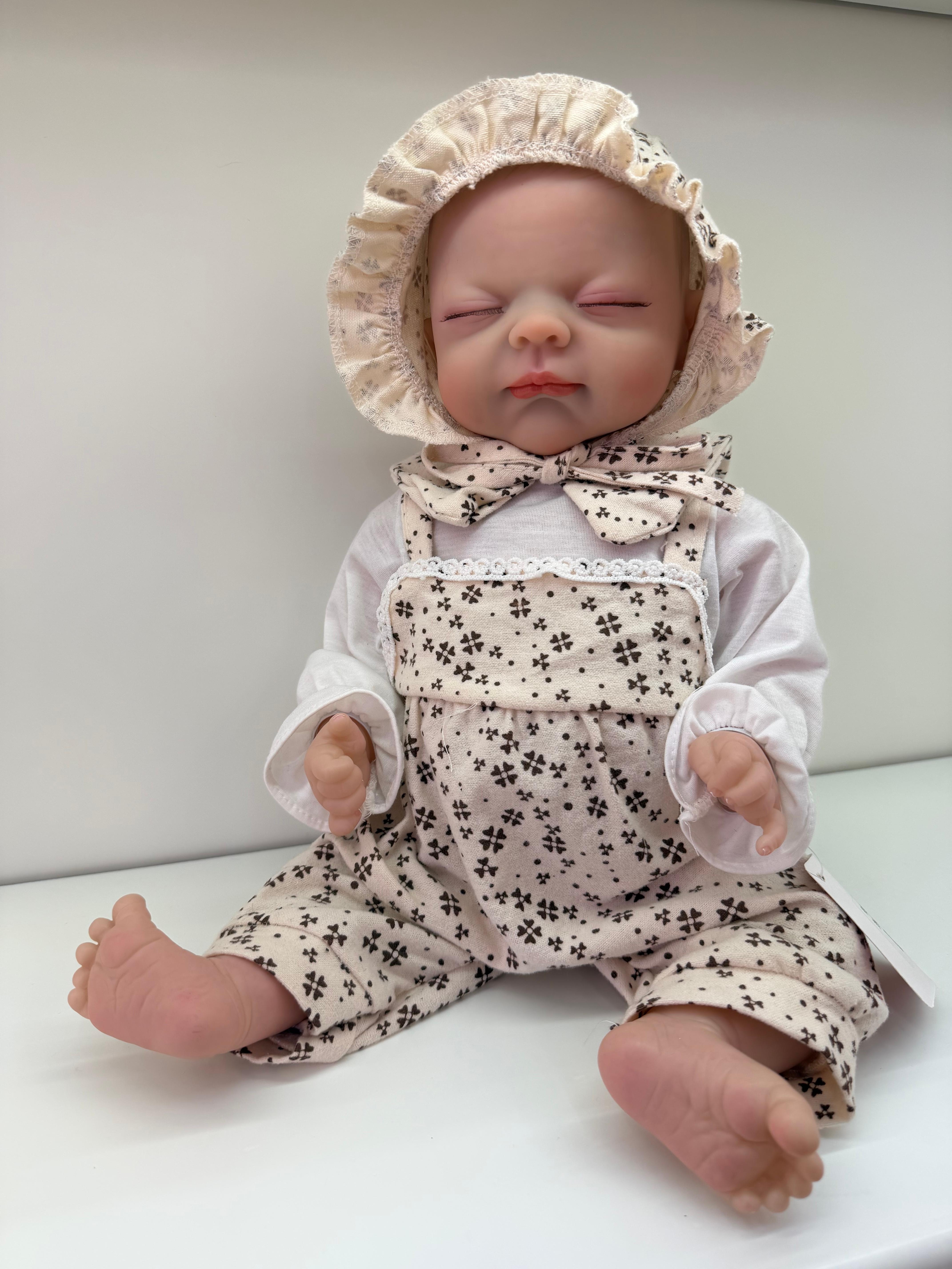 Muñeca linda bebé de silicona con sensor llorará y reirá mano de obra detallada y realista details Picture