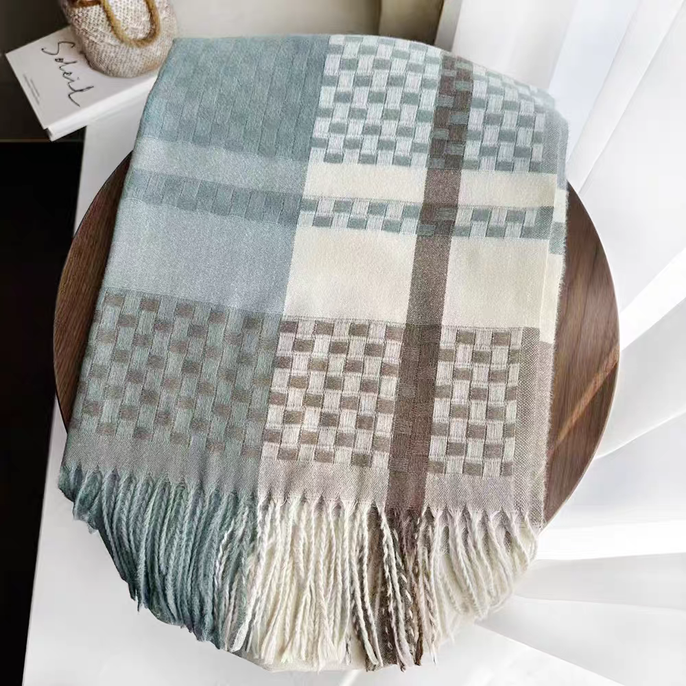 Nuevo estilo estilo artístico sensación de alta clase temperamento bufanda moda sensación ambiente cálido flecos cuello cuello tartan bufanda otoño invierno detail 5