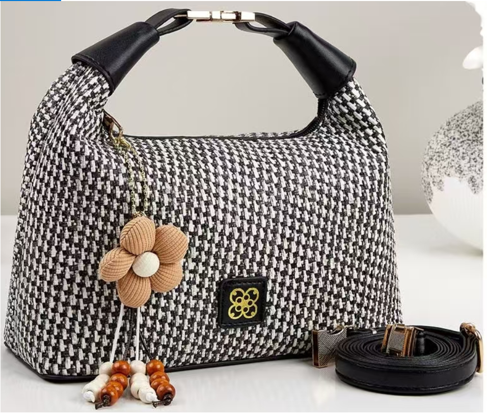 Fashionable crossbody PU women's bag, a versatile casual bag with a little Chanel style for women, a trendy single-shoulder bag for women