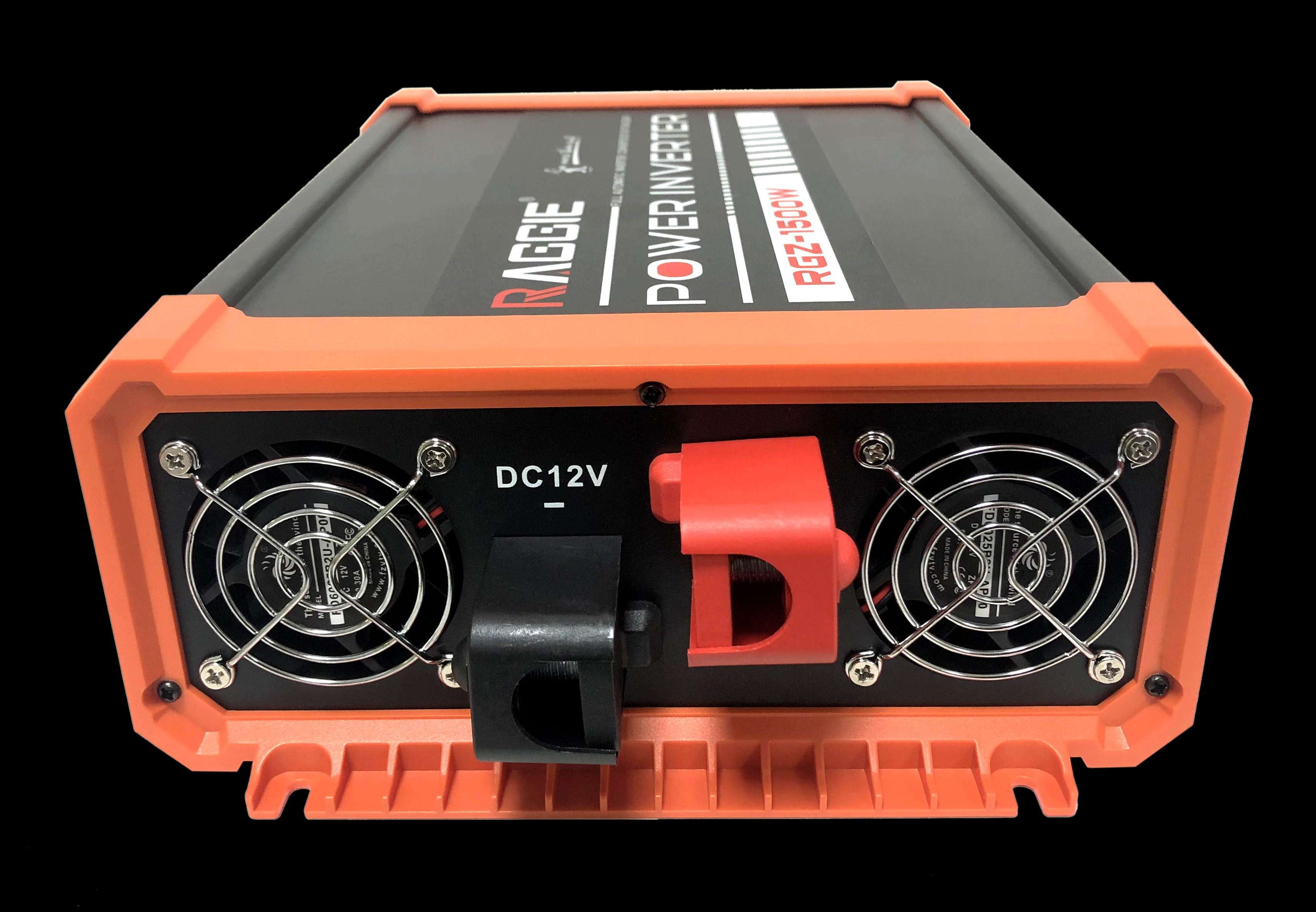 الكفاءة القصوى البالغة 94.8 في المائة لأجهزة عكس التيار الكهربائي الموجب في سلسلة Rggie RGZ 1500W تبلغ 2 ضعف قدرة التيار الكهربائي المشتت الذكي لقشرة الألومنيوم