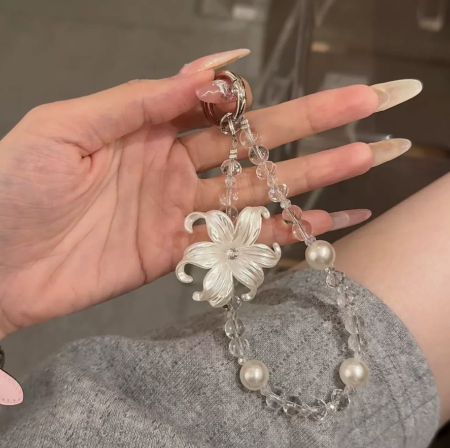 Fashionable short transparent flower phone chain, beaded crystal pendant, cotton rope phone lanyard