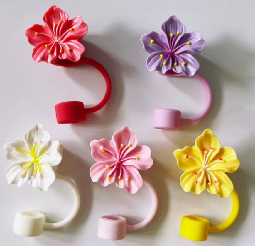 The colors of the exquisite flower series straw caps are random