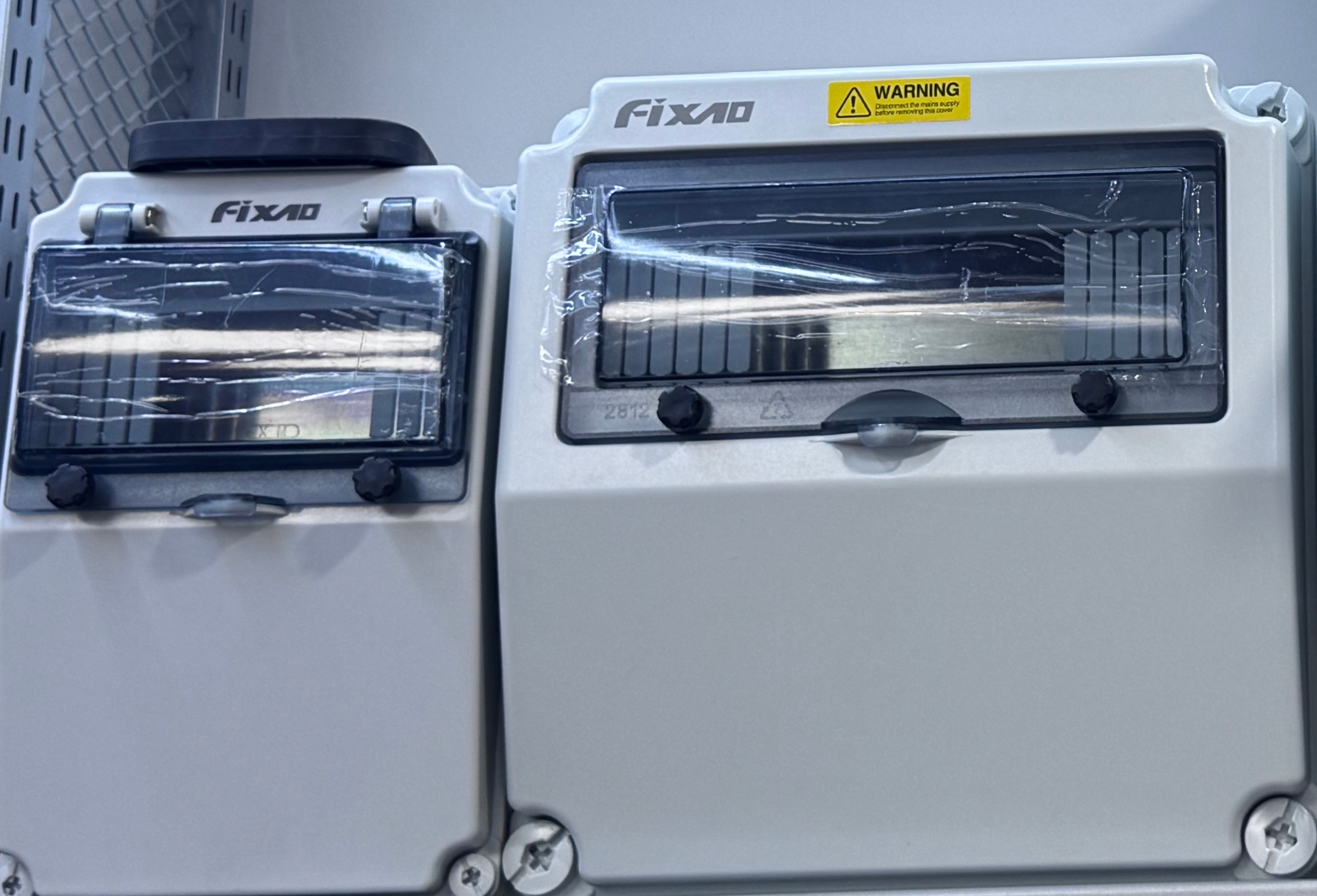 Multimedia information box, white distribution box, wall-mounted home office power control box