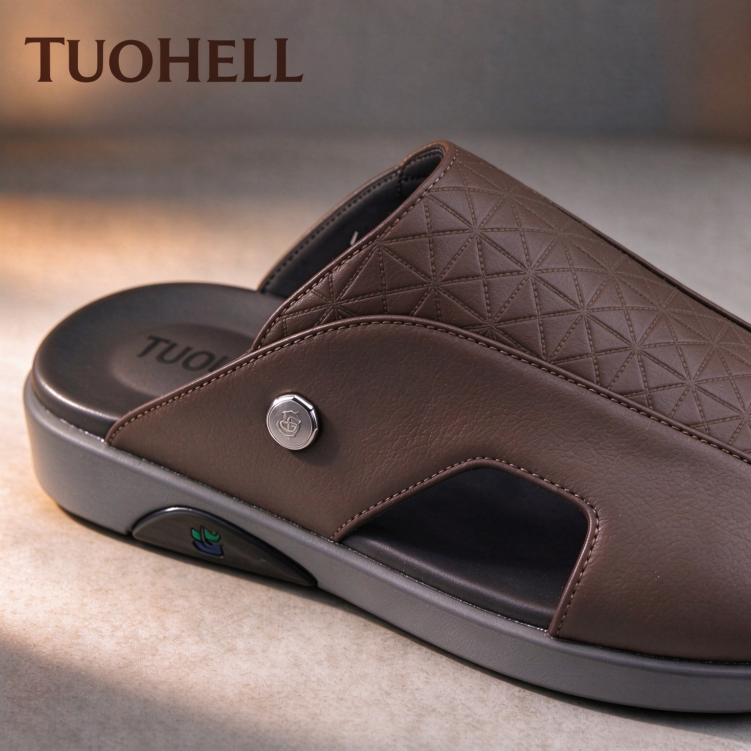 Men's comfortable and trendy flip-flops Application Scenario