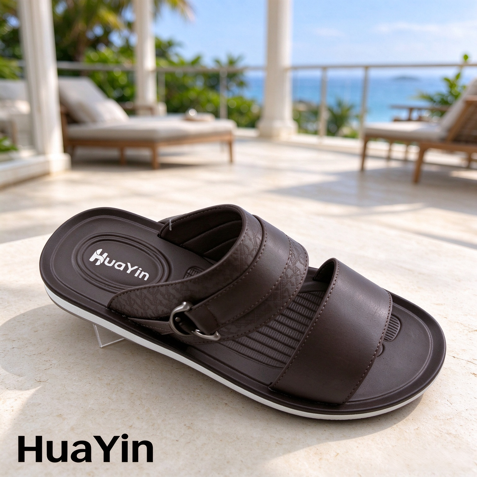 The new men's slippers are comfortable to wear Specification image