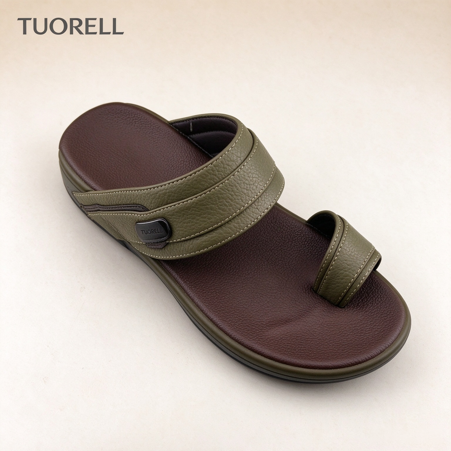 Men's slippers are comfortable and are exported to Africa and the Middle East Item Picture