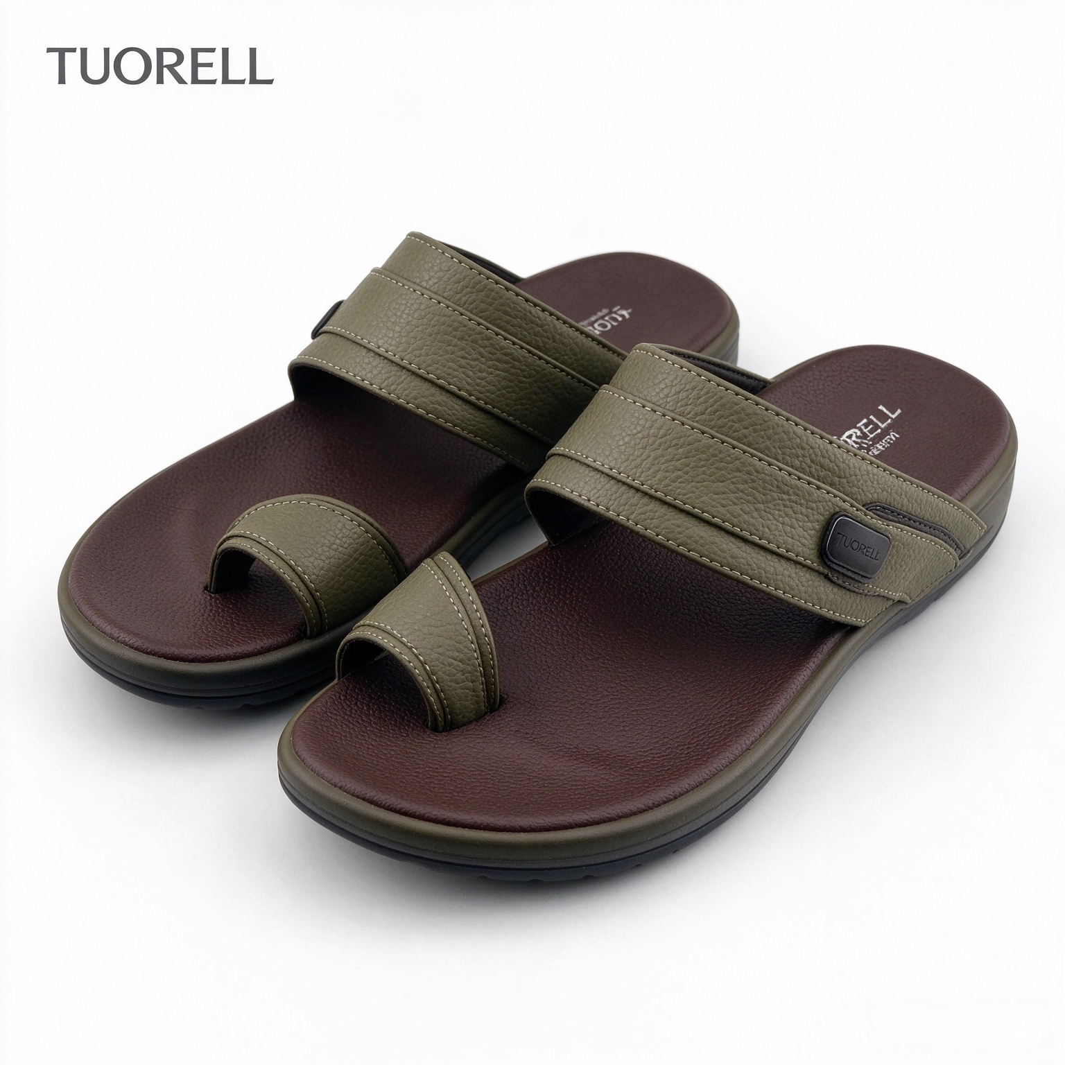 Men's slippers are comfortable and are exported to Africa and the Middle East full image