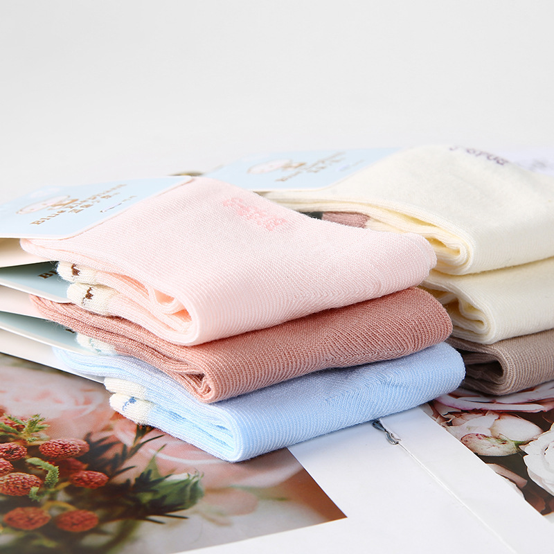 义乌好货 蓝色小象春夏薄棉儿童袜子无骨纯棉宝宝袜可爱卡通婴儿袜子批发-1006/32790白底实物图