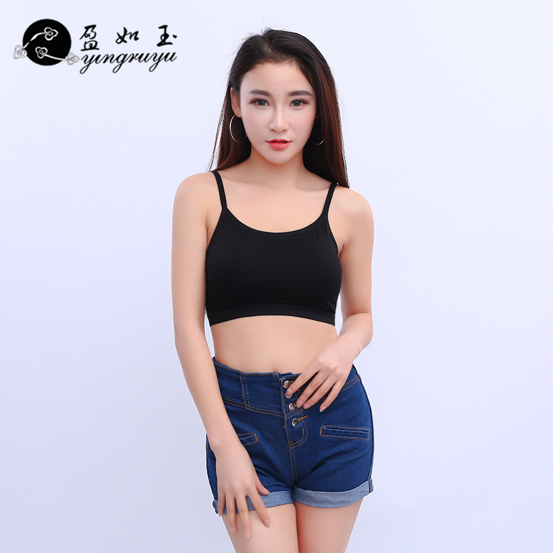 Yiwu Good Goods Korean Version Of Sexy Chest Wrap Anti-Stripping With Chest Pad Running Strap Girl Application Scenario