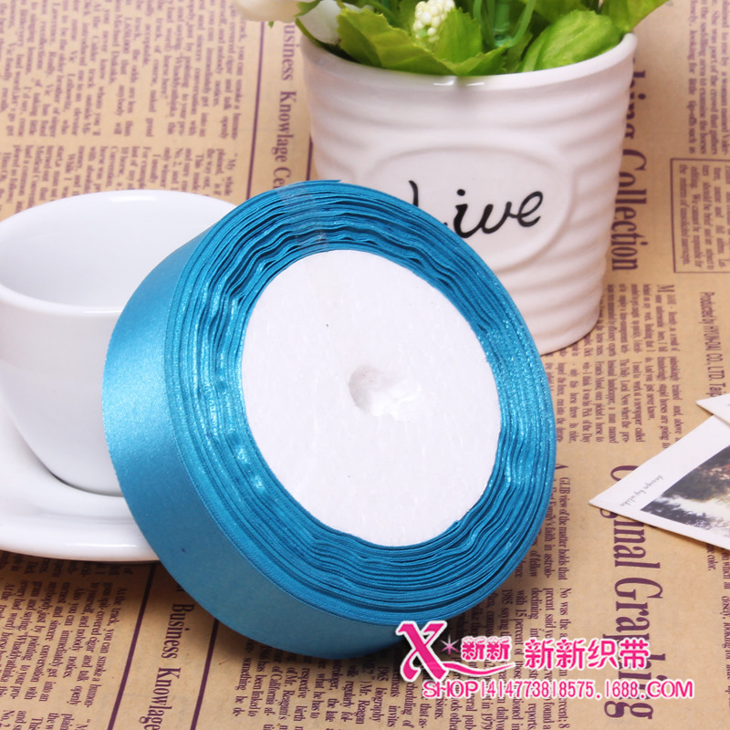 Yiwu quality goods: Colorful ribbons, satin ribbons, polyester webbing, silk ribbons, rolled cakes, gifts, decorations. 2.5cm wide ribbons, approximately 22 meters long -1006/41296 undefined