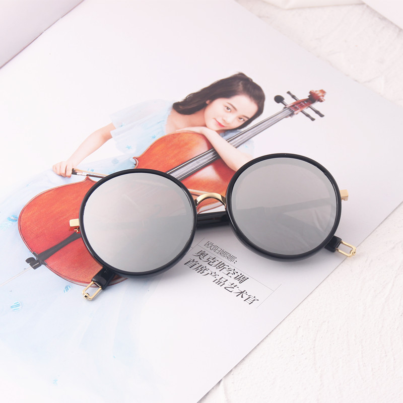 New baby fashion sunglasses from Yiwu - T628 Children's Edition Round frame Glasses, cute decorative glasses for Boys and Girls -1004/23075 Application Scenario