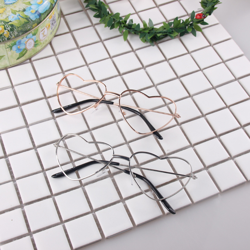 Yiwu's best-selling heart-shaped metal children's glasses SK030, nickel-free electroplated sunglasses for boys and girls, wholesale glasses frame -1004/23075 undefined