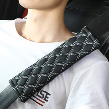 义乌好货 迷彩汽车安全带护肩套 碳纤纹安全带护套汽车装饰品皮革护肩套-1007/68949