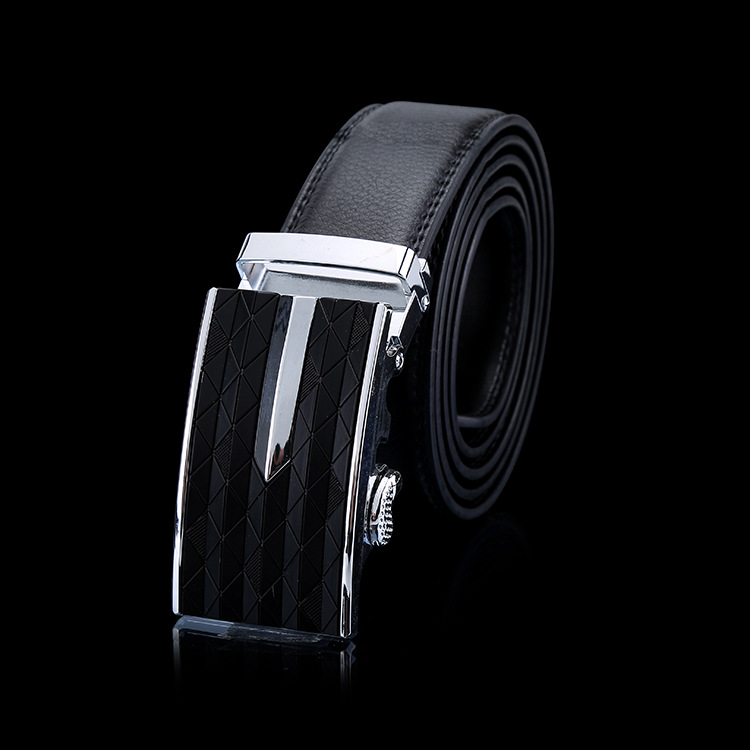 Yiwu Good Goods Stall Than Cattle Leather Belt Automatic Buckle Men's Leather Belt Belr Belt Explosive Youth New -1006/45800 Application Scenario