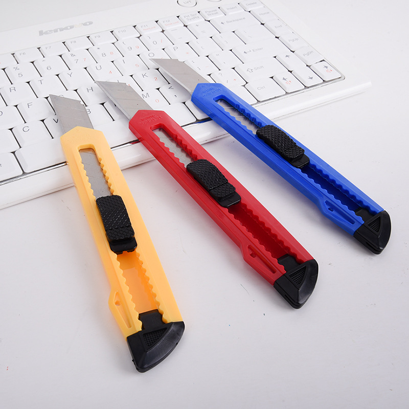 义乌好货 创易CY2024办公用品不锈钢美工刀大刀片塑料壁纸裁纸开箱小刀批发-1004/23919白底实物图